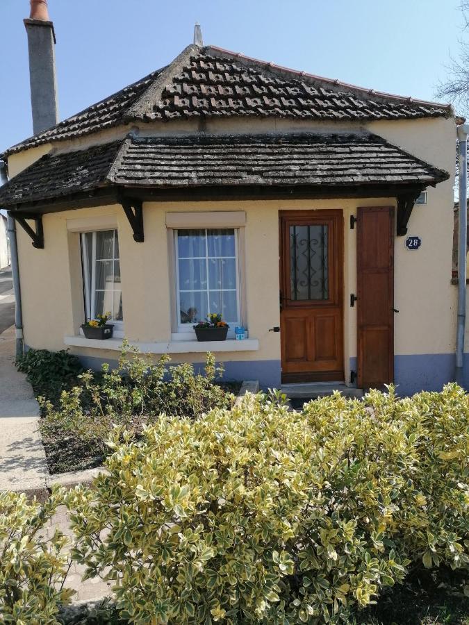 Charmante Maison Pres De Vezelay Voutenay-sur-Cure Εξωτερικό φωτογραφία